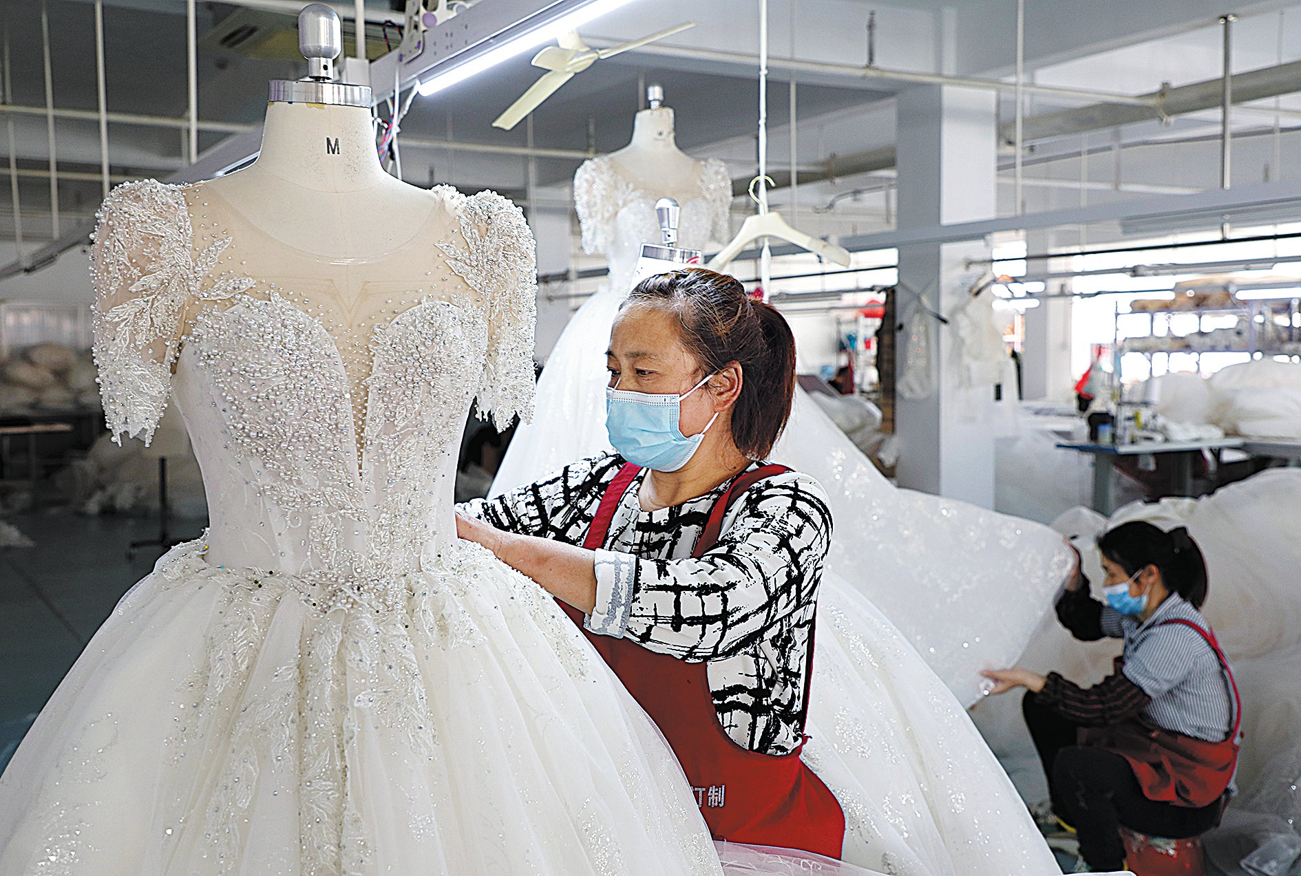 China city 2025 wedding gowns